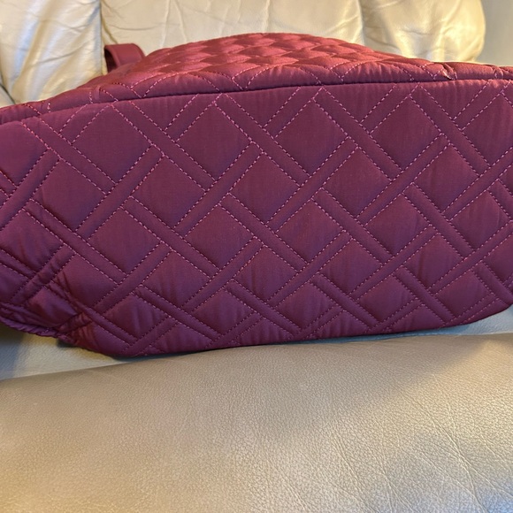 Vera Bradley Large Iconic Vera Tote Microfiber Raisin Retired EUC READ - Picture 5 of 16